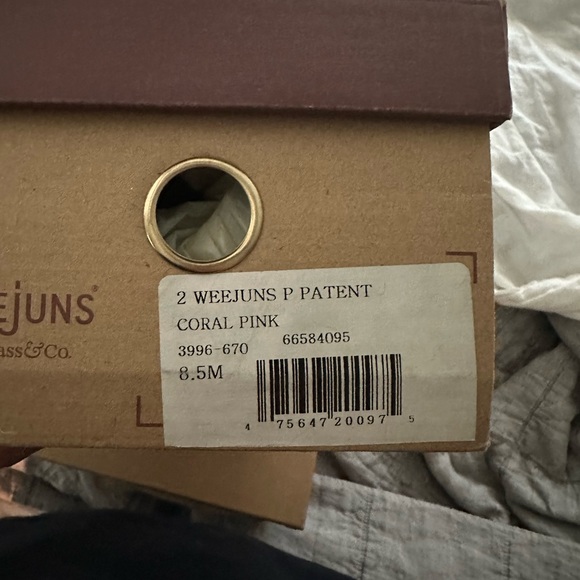 GH Bass Weejuns, coral pink - Picture 3 of 8